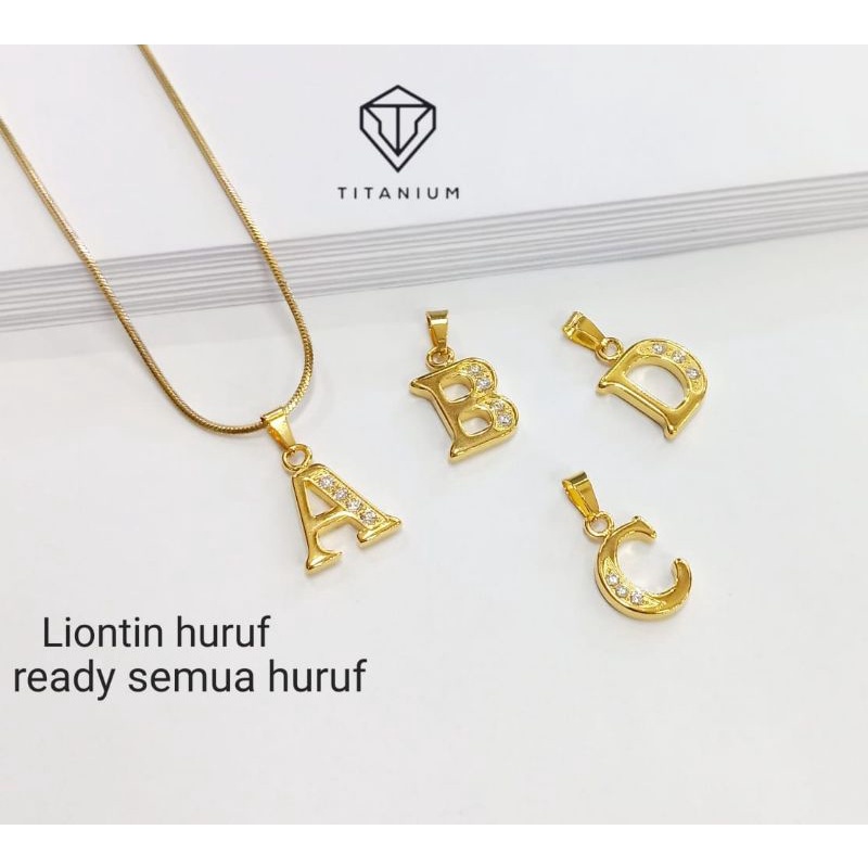 LIONTIN HURUF BALOK DIAMOND PERHIASAN TITANIUM SYANTIK