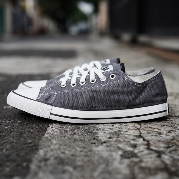 BISA COD !! SEPATU PRIA CASUAL SNEAKERS ALLSTAR LOW CLASIC ABU SEPATU PRIA / WANITA