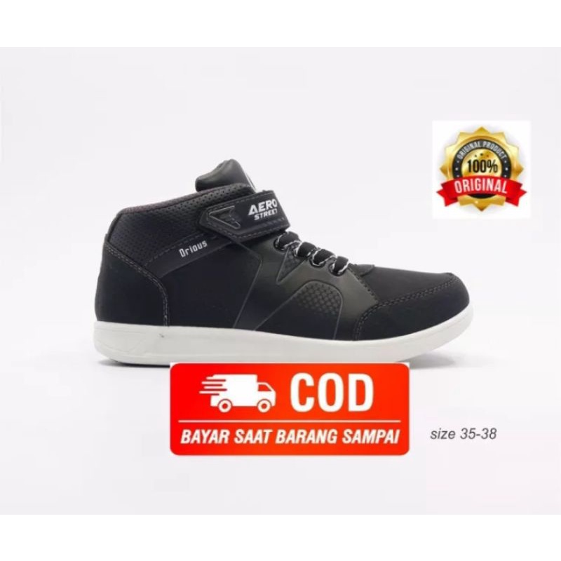 Aero street sepatu Aero street,hitam,putih UK 39-41