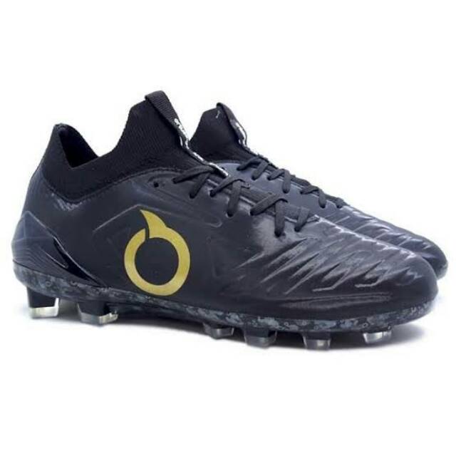 Sepatu Bola Ortuseight Forte Valkyrie FG (Black/Gold)