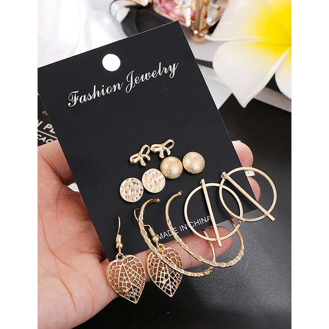 LRC Anting Set Fashion Gold Pearl Leaf Geometric Earring Set F88400