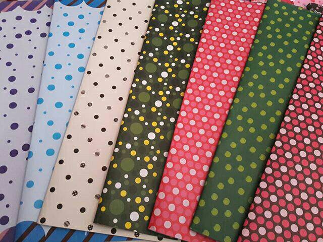 

iDk90 PAKET KERTAS KADO ISI 40
