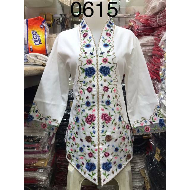 0615 kebaya alexuez bordir organdi bunga biru/kebaya premium