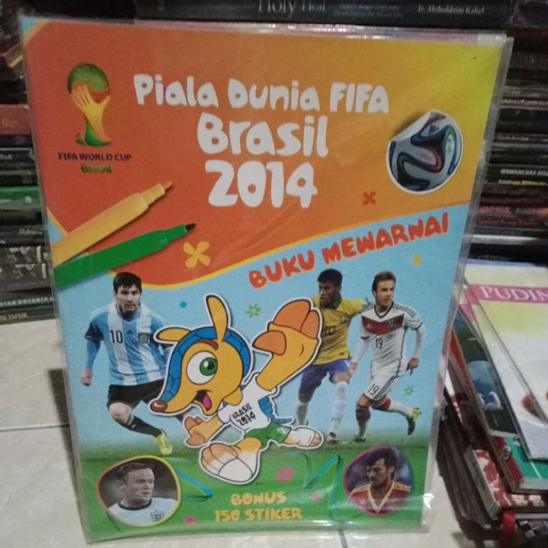 PIALA DUNIA FIFA BERHASIL 2014(buku mewarnai)