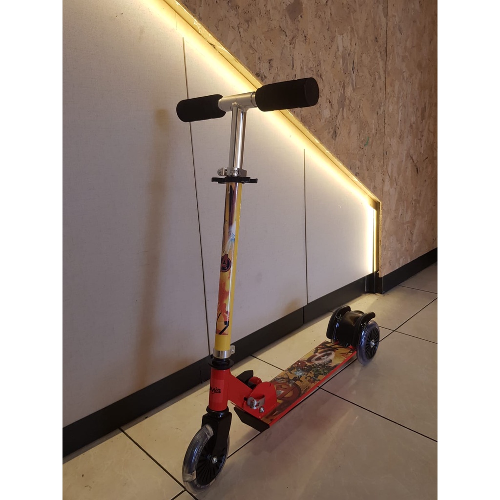 RMB Scooter / Skuter Roda Dua 3KA New Edition - Avengers by Element