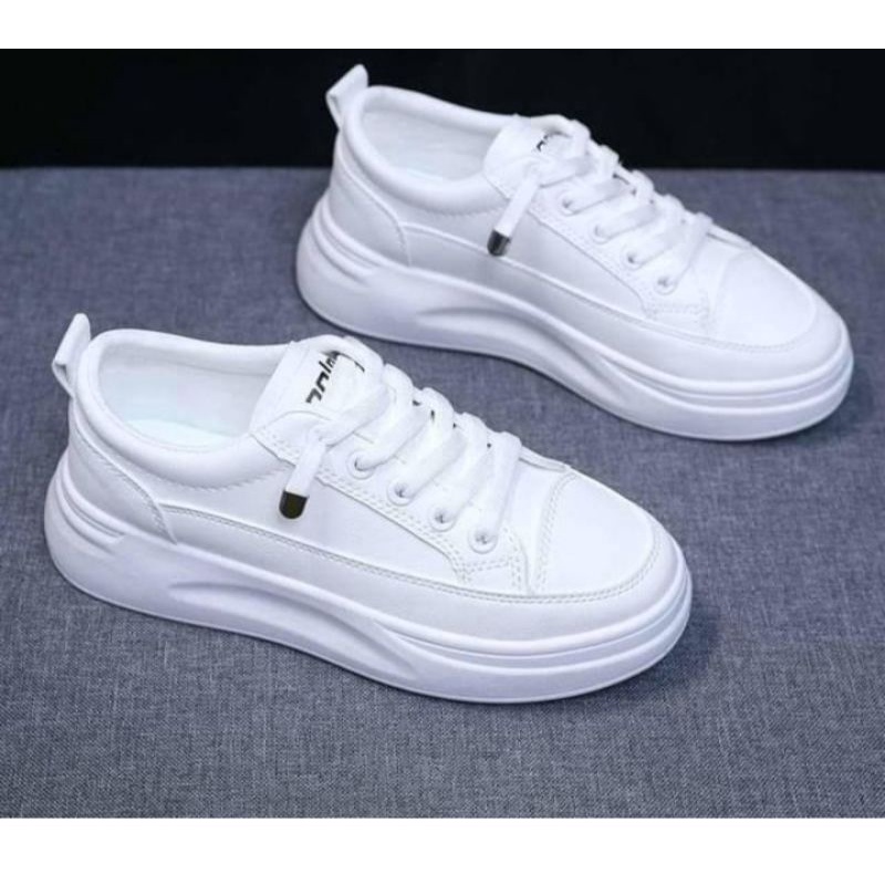 SEPATU KARET SNEAKERS IMPORT WANITA Sepatu Wanita Sneakers Korea Import Casual Shoes Putih New