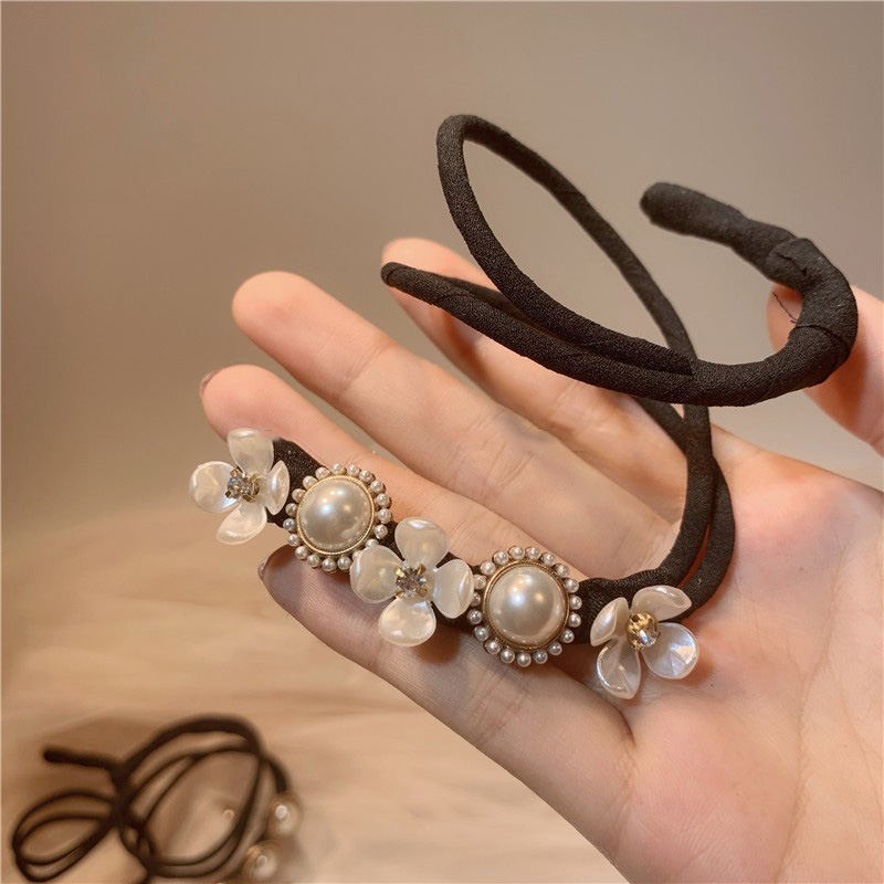 OVERFLOWS.ID Ikat Rambut Jepirtan Rambut Sanggul Hair Bun Tie Kawat Jepit Korea Retro Elegant Pearl Flower Hair Rope