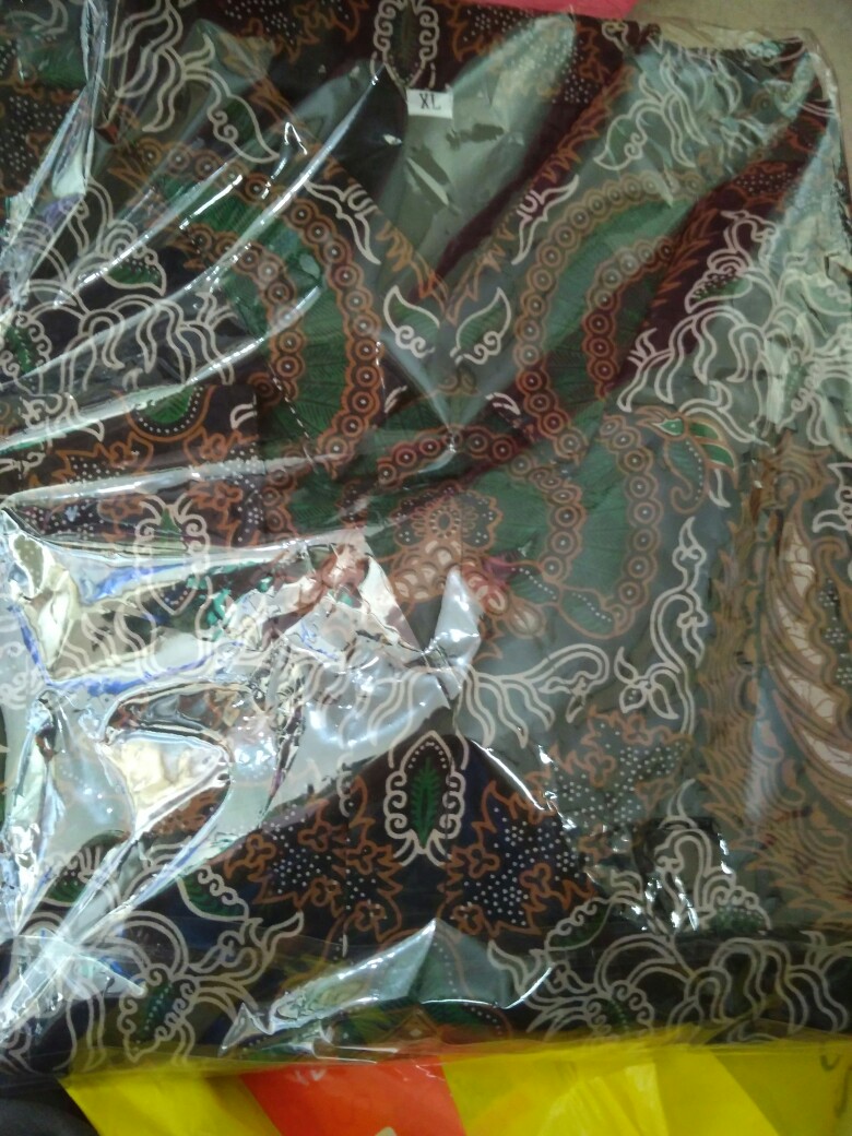 Kemeja Batik Pria Lengan Panjang Lapis Furing Minulya Gondongen  Hijau