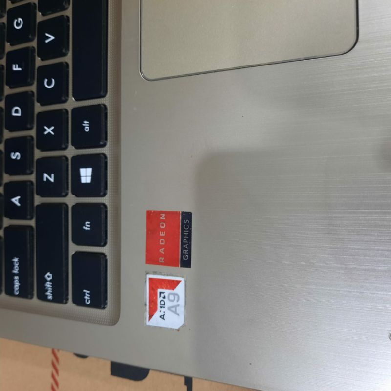 Laptop Asus Vivobook X540B Amd A9-9425 Ram 4GB/1TB HDD vga Amd Radeon R5 graphic-1