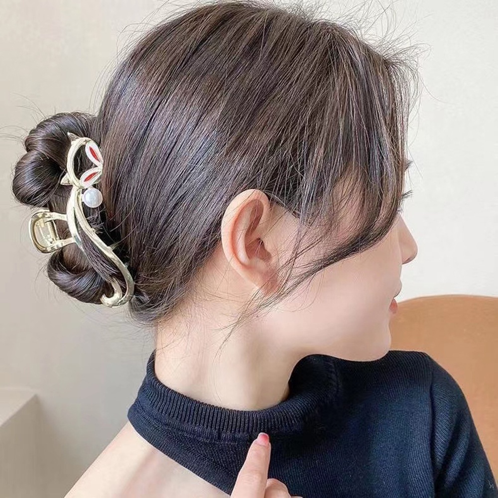 【COD Tangding】Jepit Rambut Model Ikan Hiu Bahan Metal Gaya Korea Untuk Wanita