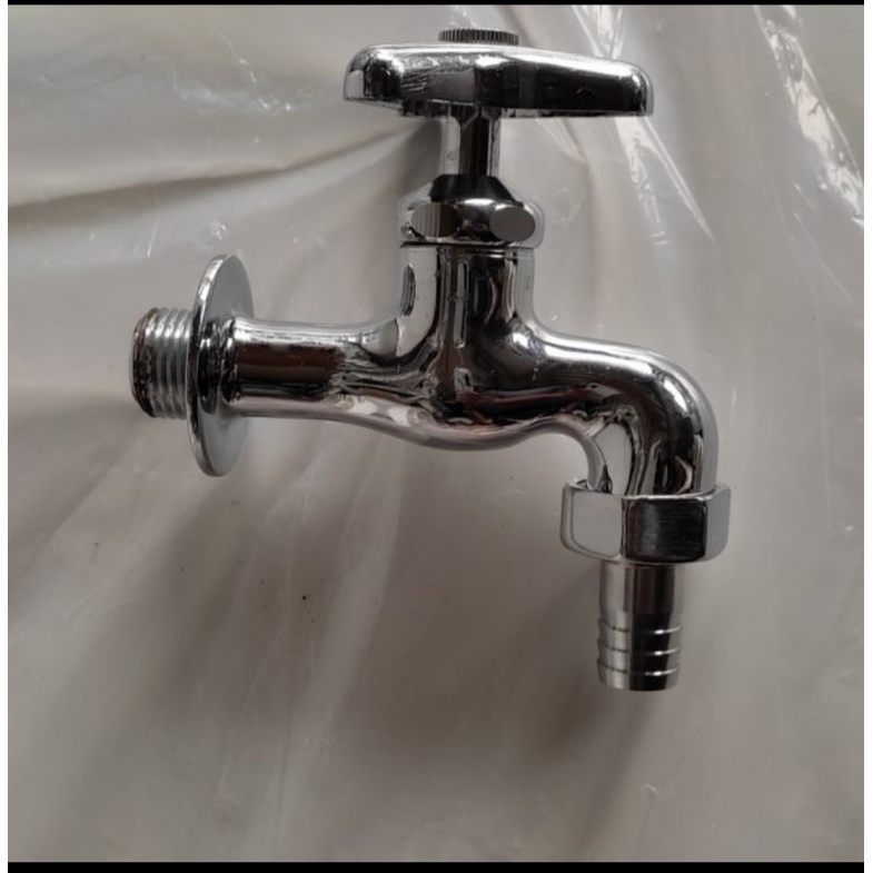 Kran air taman tembok Toto