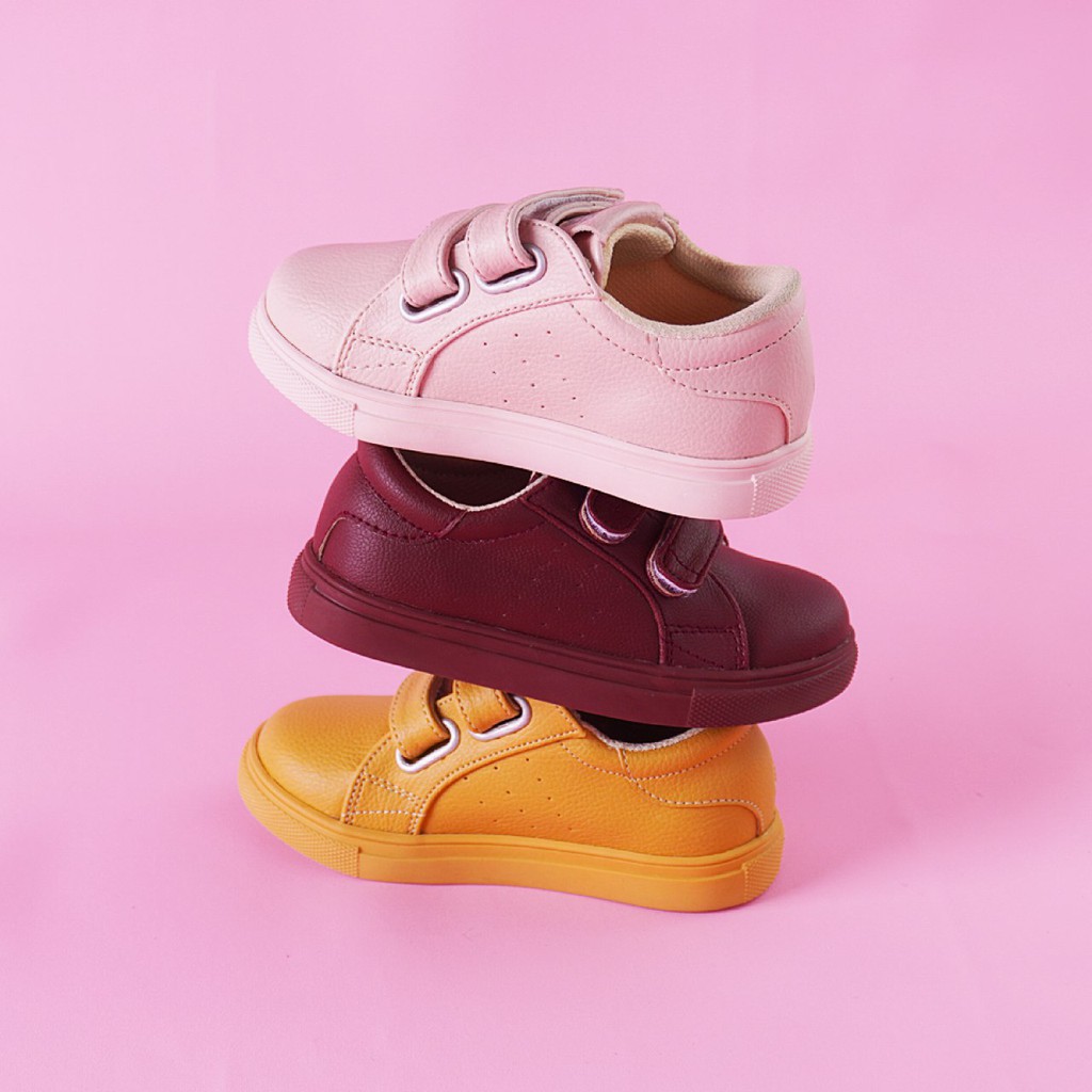 Harga Hello Mici ICE CREAM Toddler Shoes Sneakers Velcro - Sepatu Anak
Balita Lucu Sintetis Leather Kulit