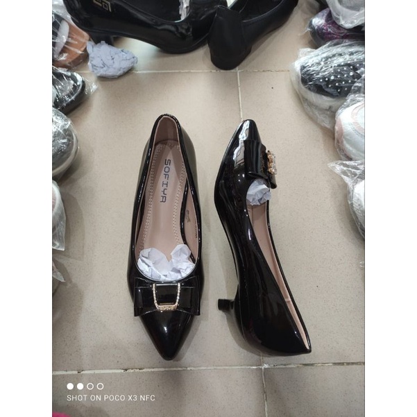 Promo sofiya hitam ready ukuran no 40 tinggi heels 3cm