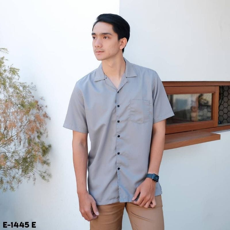 Kemeja Polos Kemeja Pendek Polos Kemeja Lengan Pendek Polos Kemeja Leher V Kemeja Kemeja Hawai Hem Polos Hem V Hem Pendek Polos Kemeja Basic BASIC COLOUR SHIRT Kemeja Pria Kemeja Polos Kemeja Distro Kemeja Murah Kemeja Pria Murah