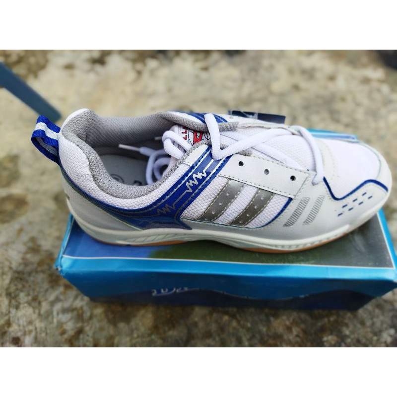 sepatu Voli/Badminton Dallas art volly 09 harga lockdown