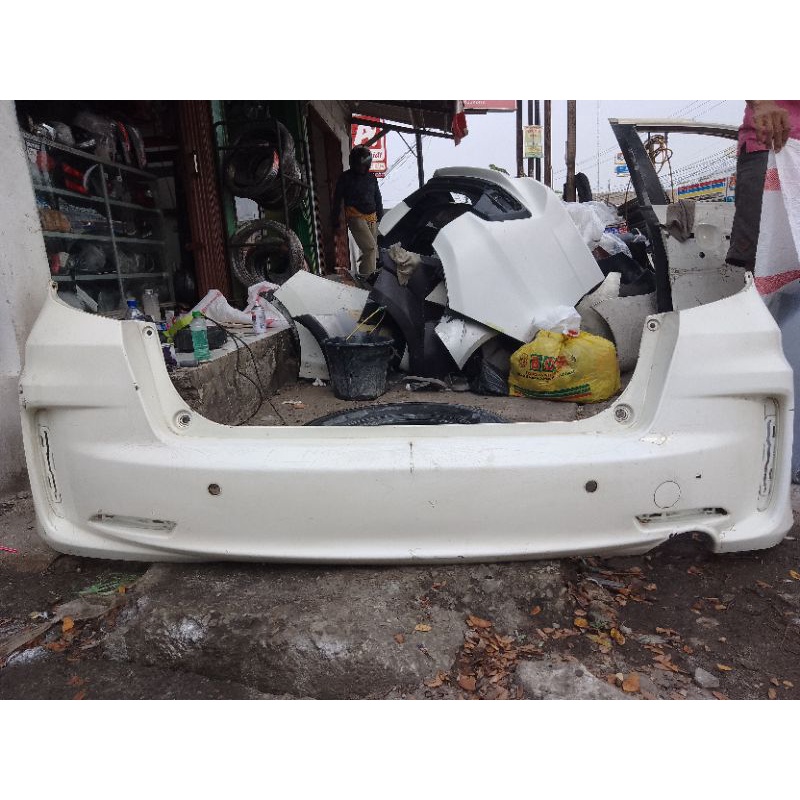 bemper bumper belakang Honda jazz rs