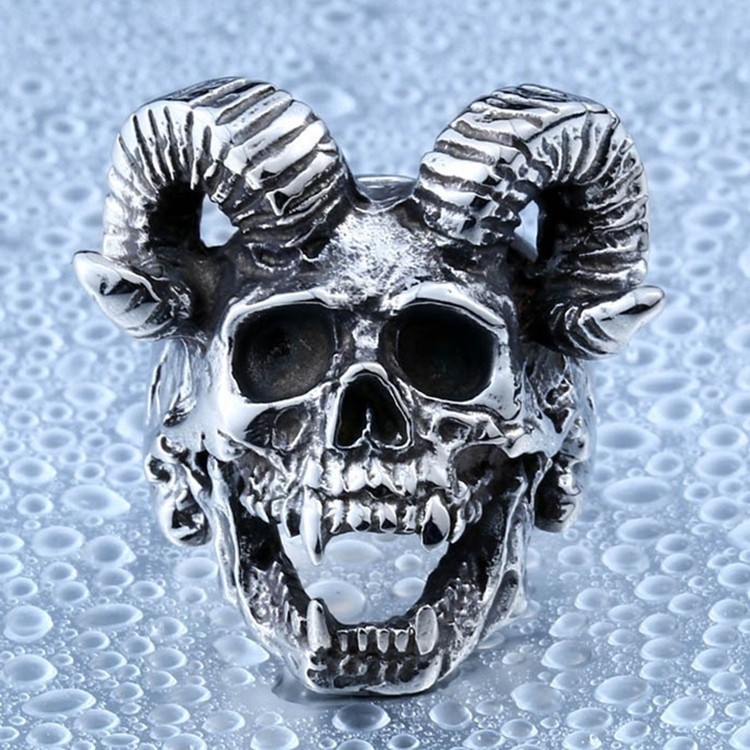 SEUSUK Cincin Gothic Punk Desain Kepala Tengkorak Gaya Gothic Vintage untuk Biker