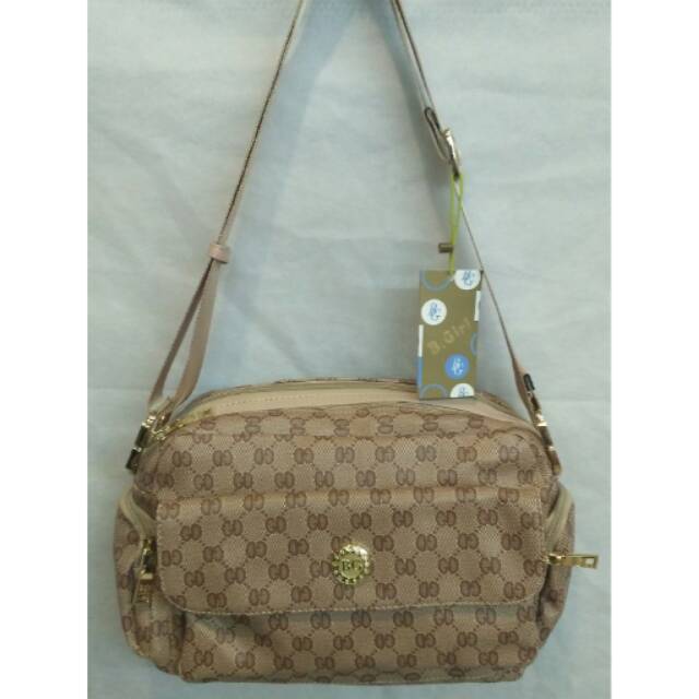 Tas Selempang B-girl