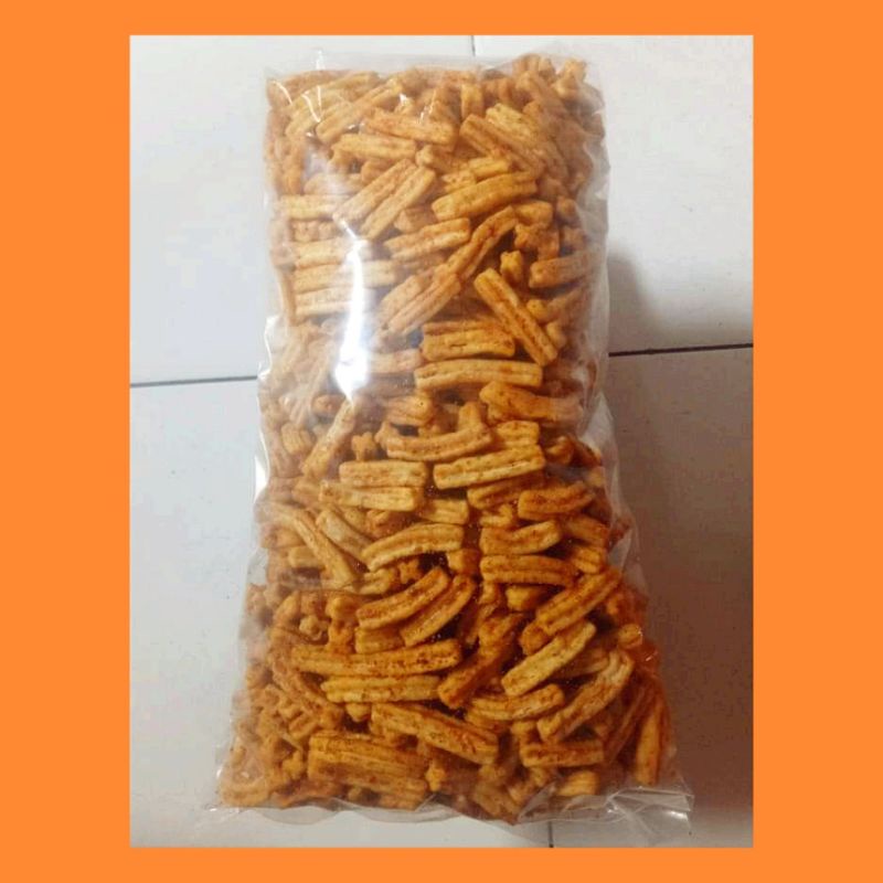 

Kerupuk seblak ceker pedas 1kg / makanan ringan camilan cemilan snack jajanan pedas