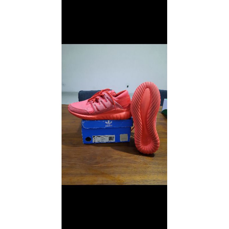 SEPATU SNEAKER ADIDAS TUBULAR NOVA RED ORIGINAL 100%