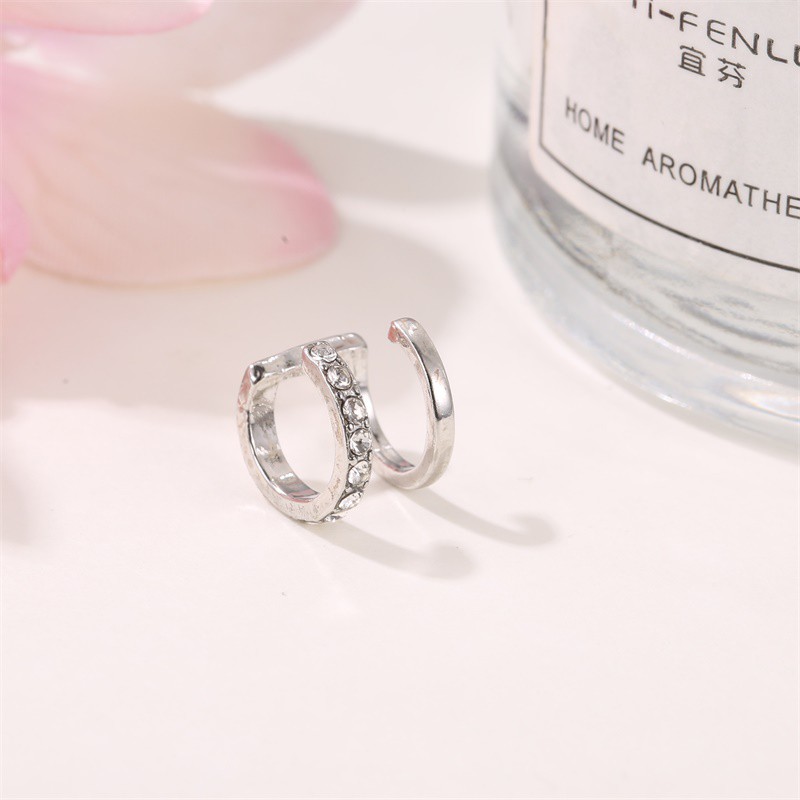 Anting Klip Geometris Untuk Wanita Dan Pria /Anting Jepit Fashion Import