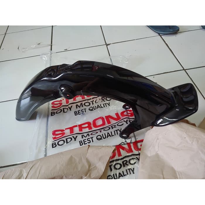 Spakbor Depan C700 Hitam Best Quality Strong Plastik Tebal