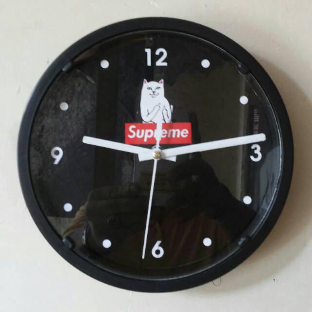 Jam Dinding Supreme art. 003