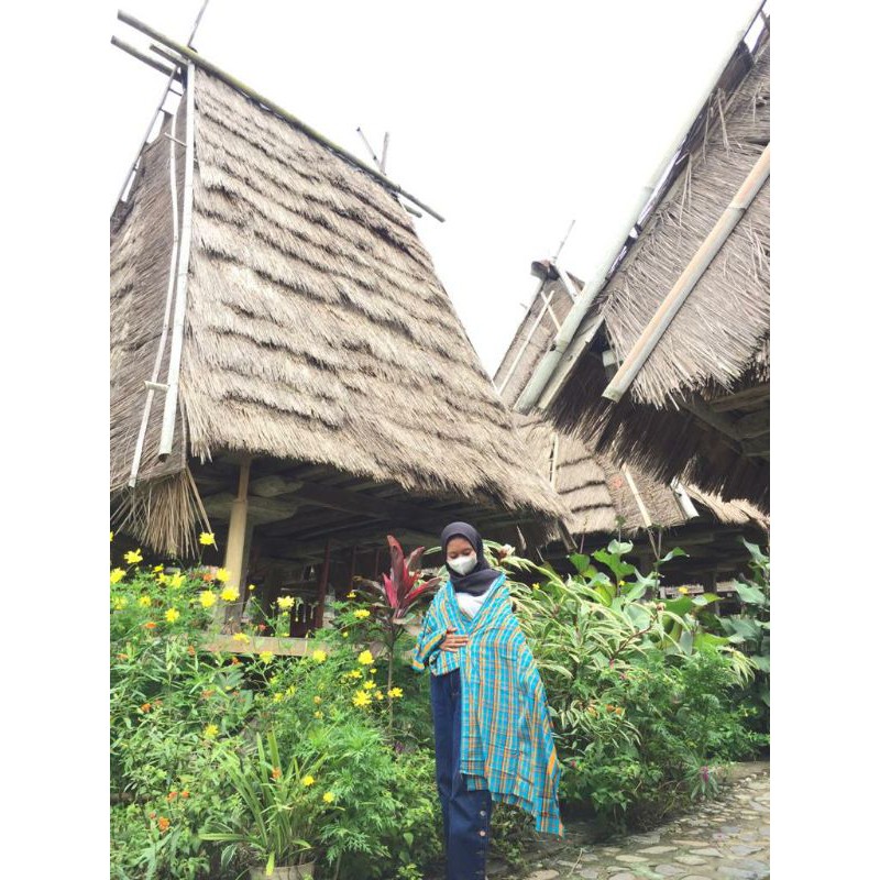 Kain Tenun Khas Bima (Nusa Tenggara Barat)