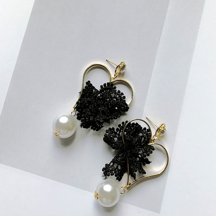 Korea elegan jantung renda Pearl crystal anting-anting Korea fashionmonger panjang rumbai anting-ant