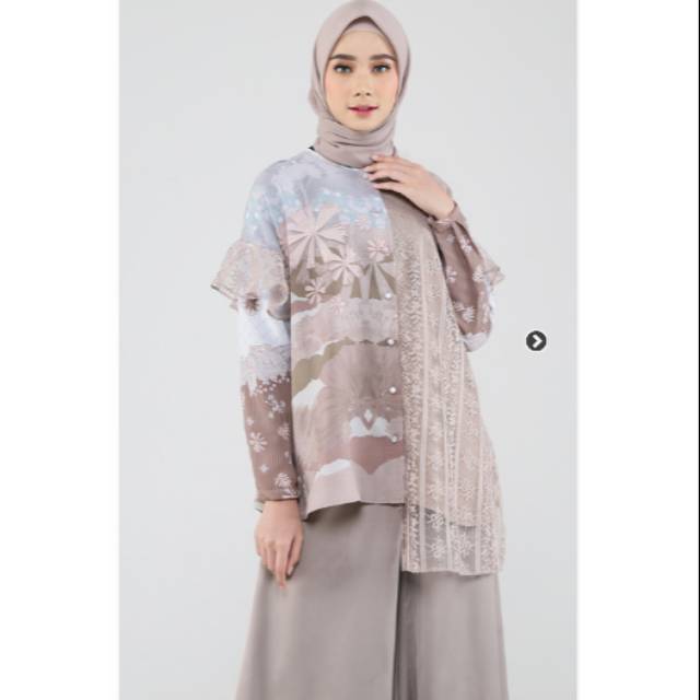 Ria Miranda - Collete Top