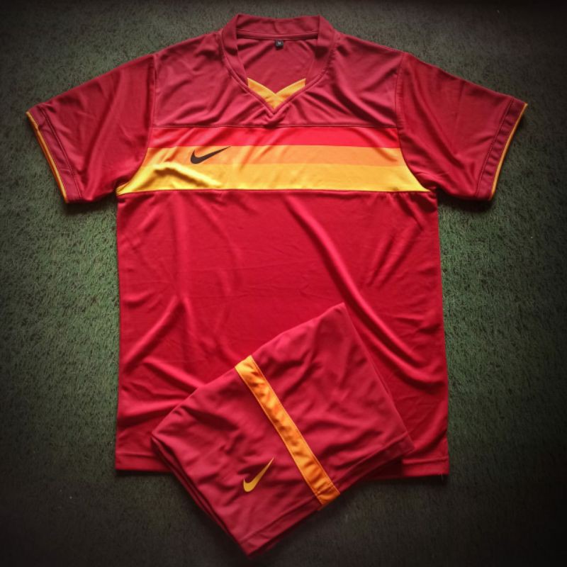 Setelan jersey bola atau futsal nike