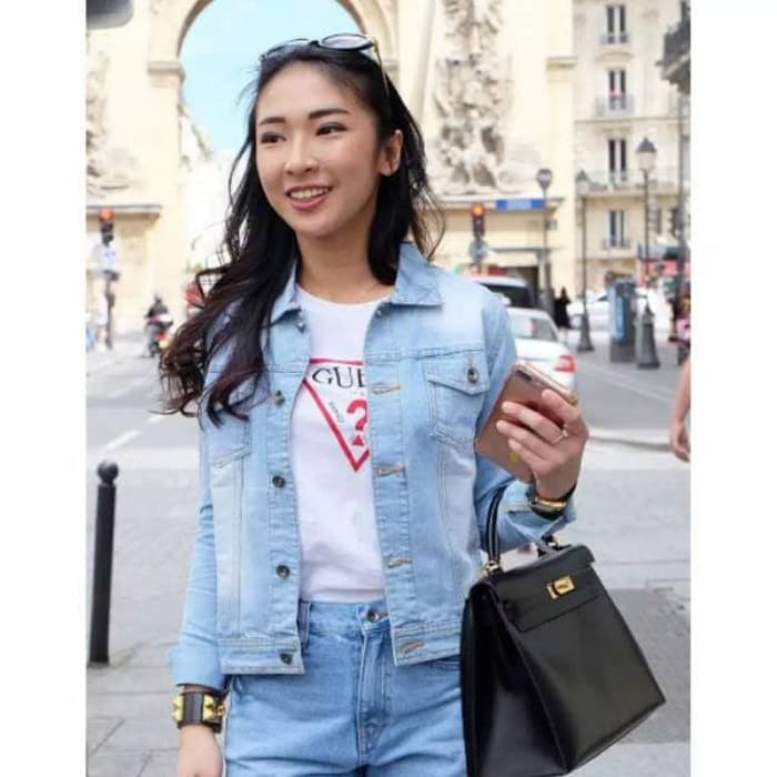 Jaket Jeans Wanita Fery / Jaket Zara Jeans Bahan Jeans Fit L