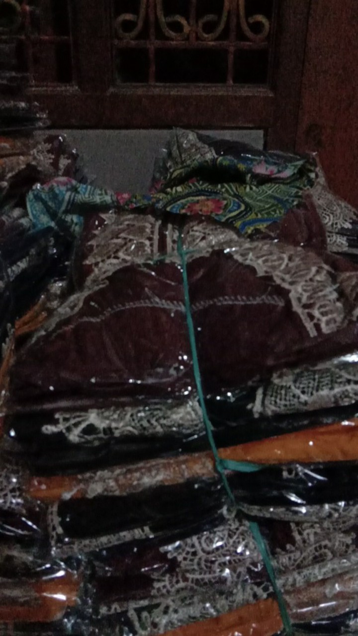 New Kemeja Batik Slimfit Exclusive Original Butik Atasan Batik Seragam M L Xl