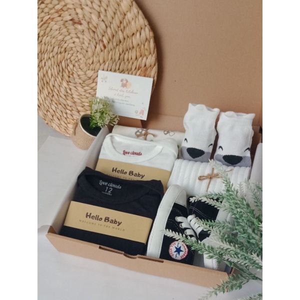 Baby Hampers 3/ Kado Lahiran/ Kado Bayi-H3-Hitam Putih