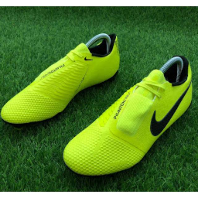Sepatu Bola Nike Phantom VNM Academy FG - Volt Obsidian