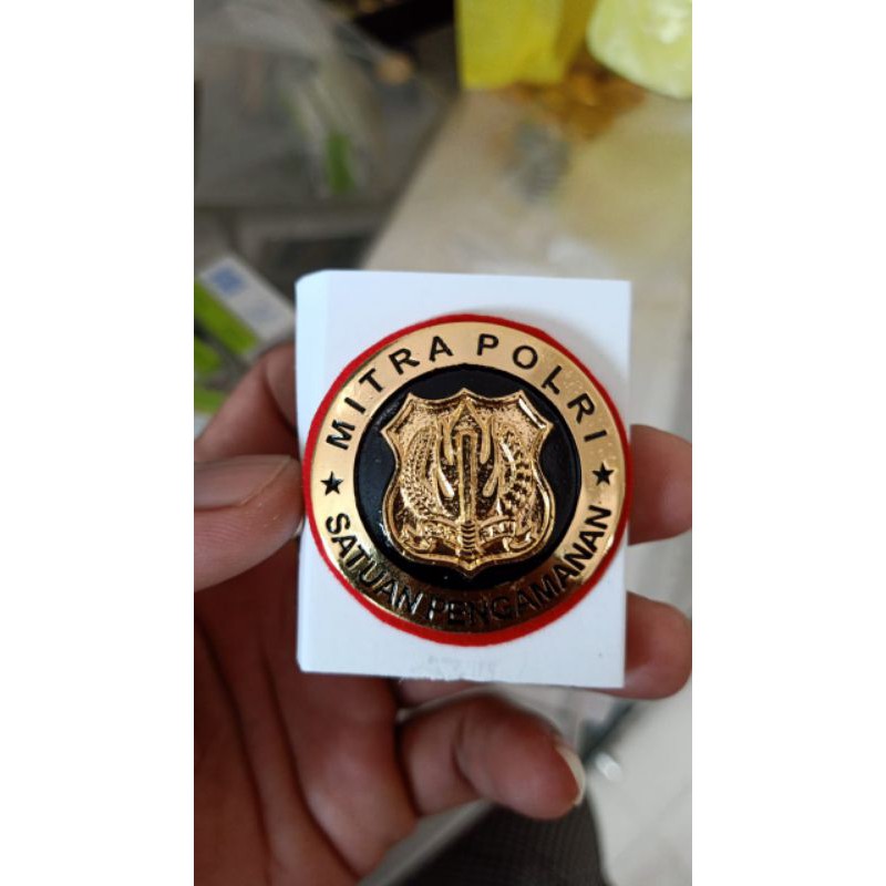 Lencana Mitra Polisi