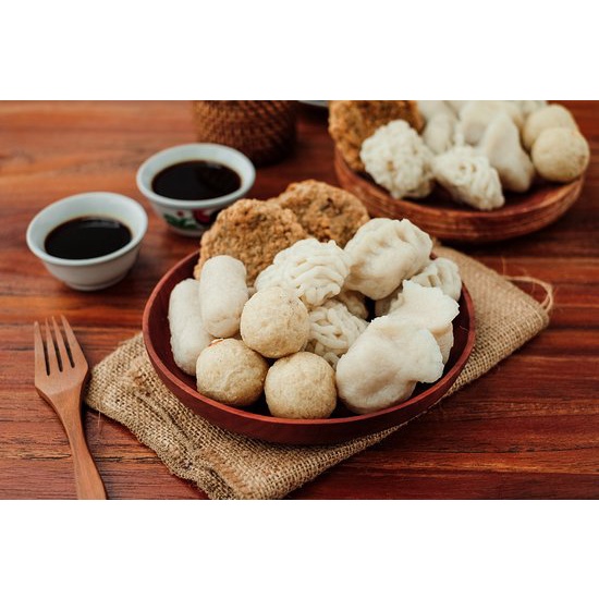 

[ GRATIS ONGKIR ] Pempek Kecil Paket 40 Pcs + Cuko 250mL - PEMPEK WENDY - Khas Palembang 100% Ikan Tenggiri