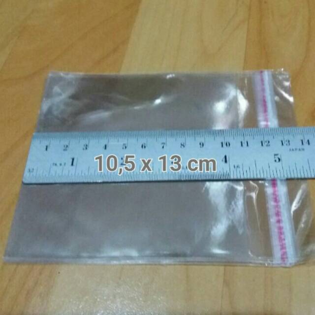 

Plastik Opp serbaguna size 10,5 x 13 cm untuk Souvenir Undangan Roti Ada Perekat / Lem