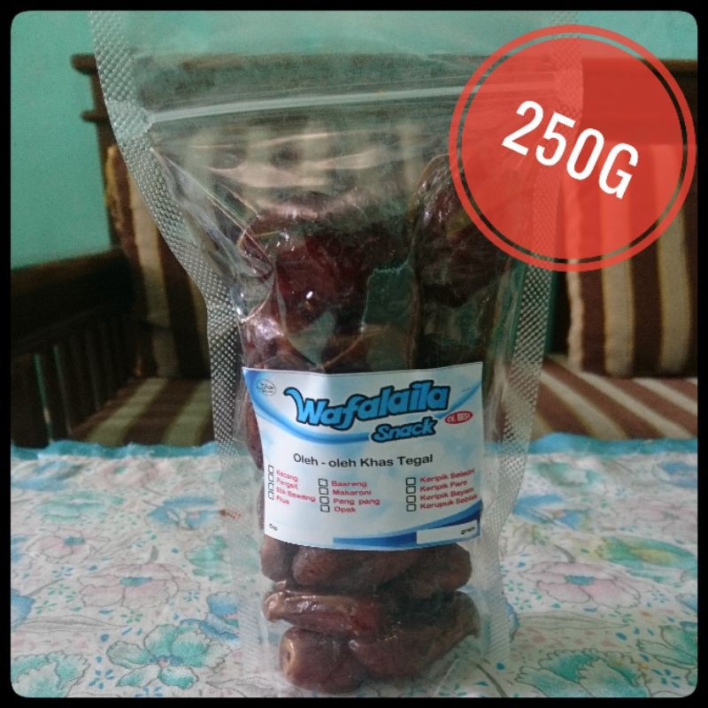 

Kurma mesir 250gr Golden Valley