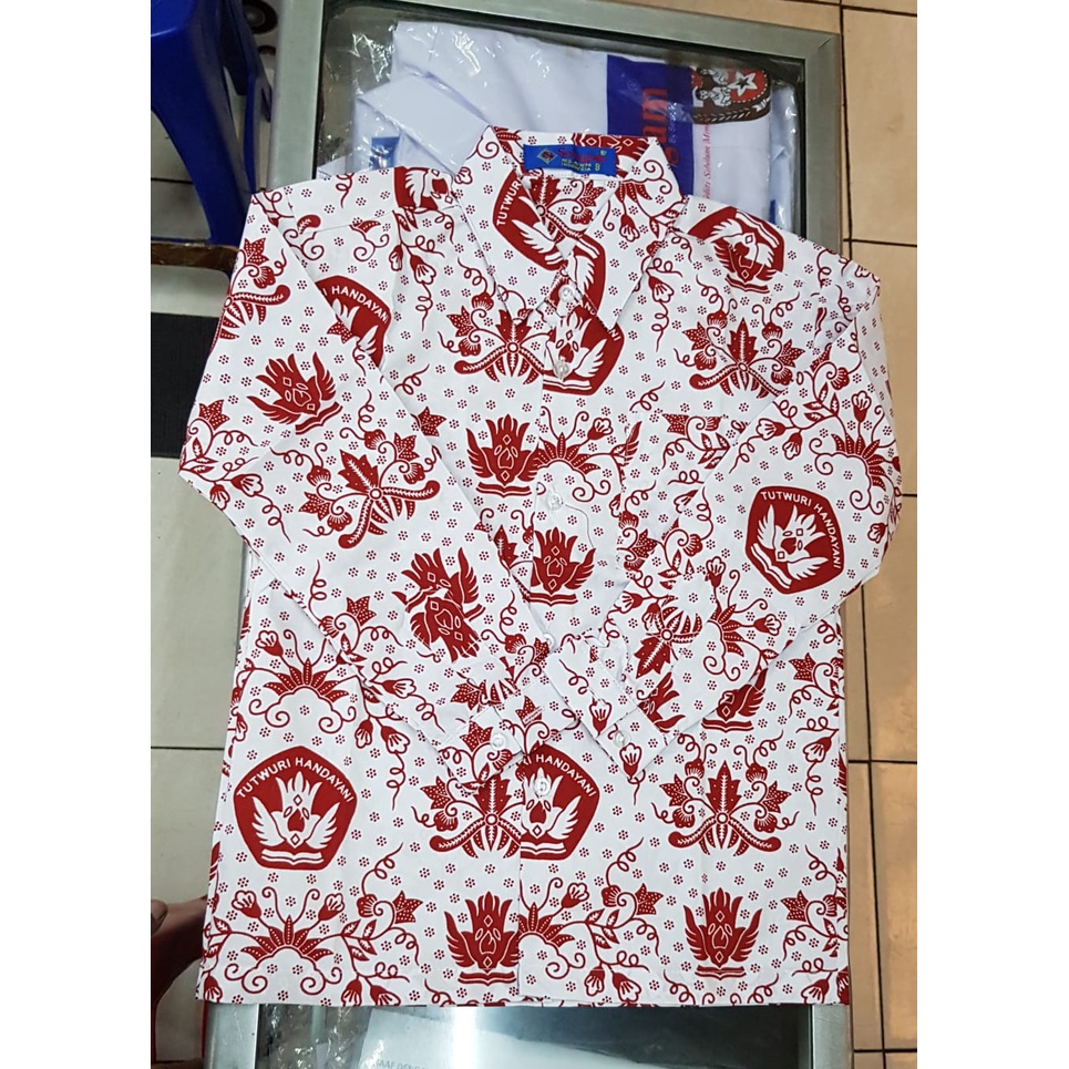 Baju Batik Lengan Panjang Merah Seragam Sekolah Anak SD Merk SERAGAM