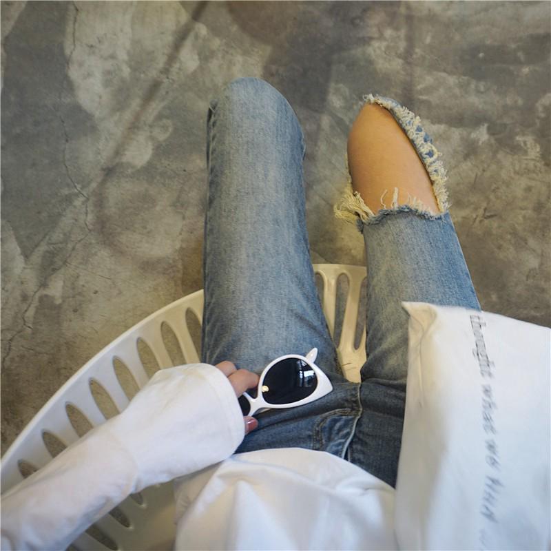  Celana  Panjang  Jeans Wanita Model Lubang Besar Warna  Biru  