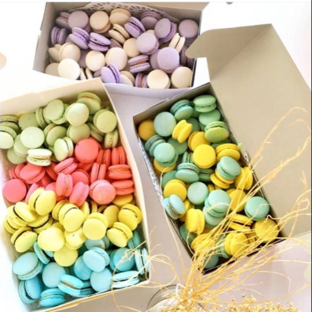 

Special Baby Macaron Isi 50 Rasa Mix