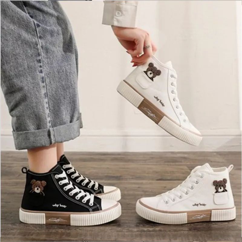 Sepatu Sneakers Wanita Boots Bordir WHy-bear WHY02