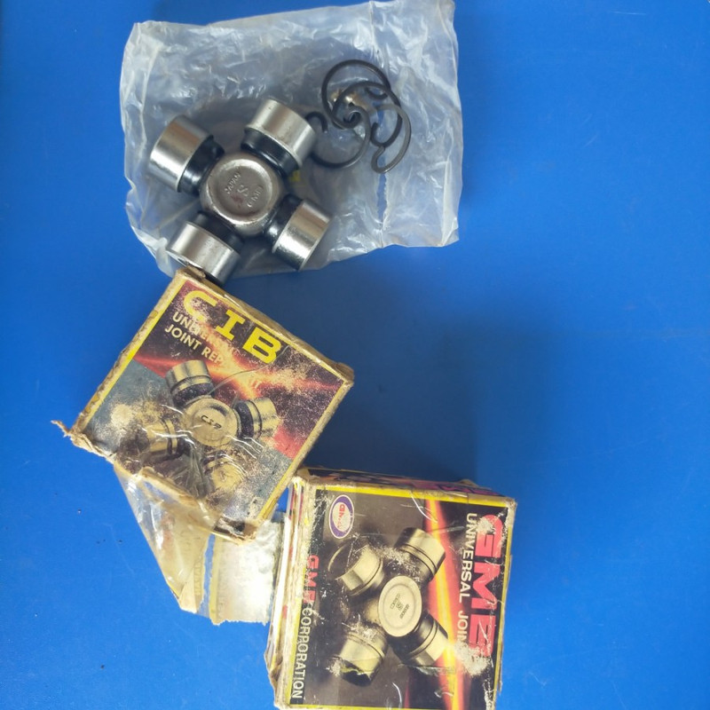 Cross Joint Kopel Mitsubishi Colt Diesel FE-111 79-82 merk GMB GUM-87