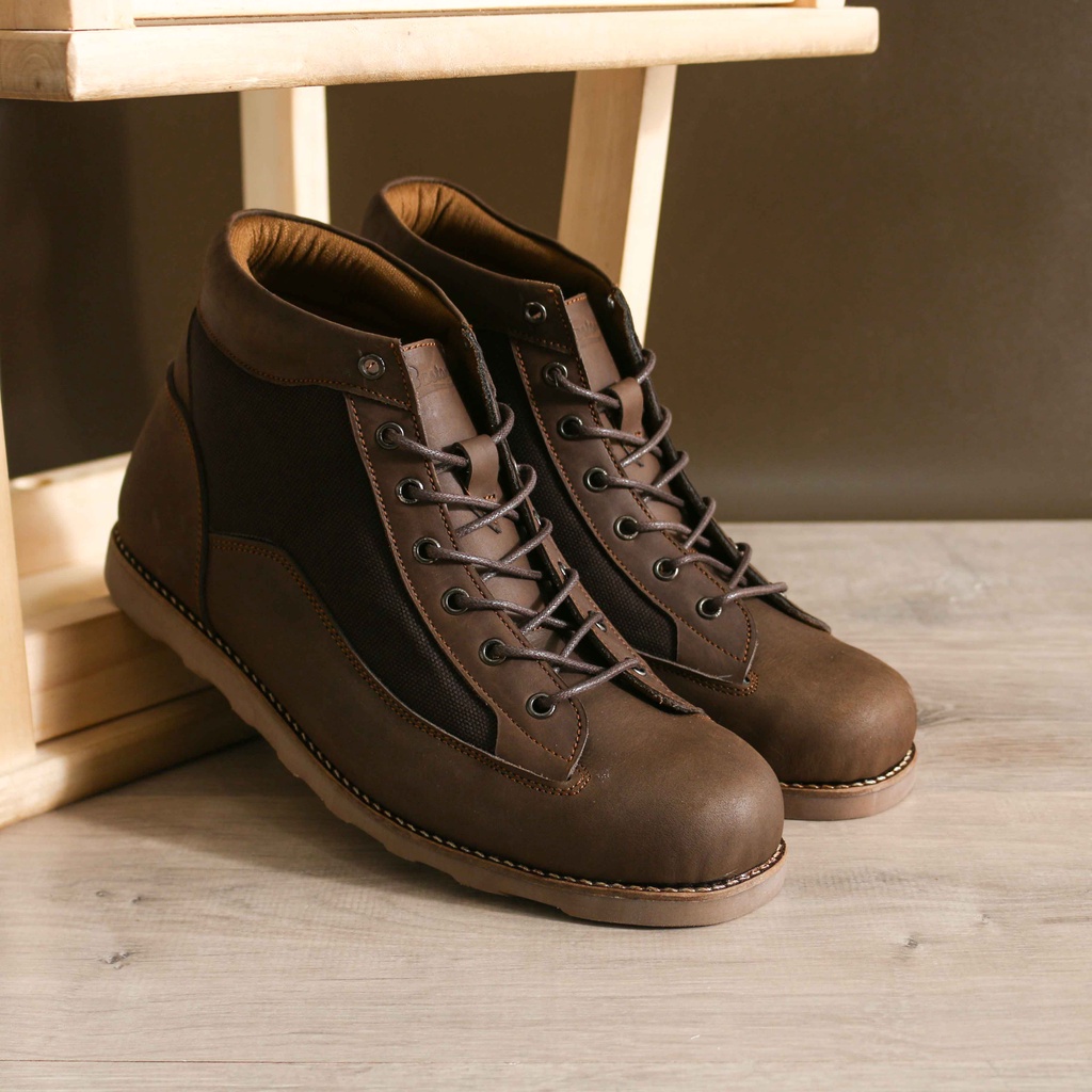 sepatu boots pria sepatu boot warna coklat sepatu boot kulit asli sepatu gunung kulit phantom