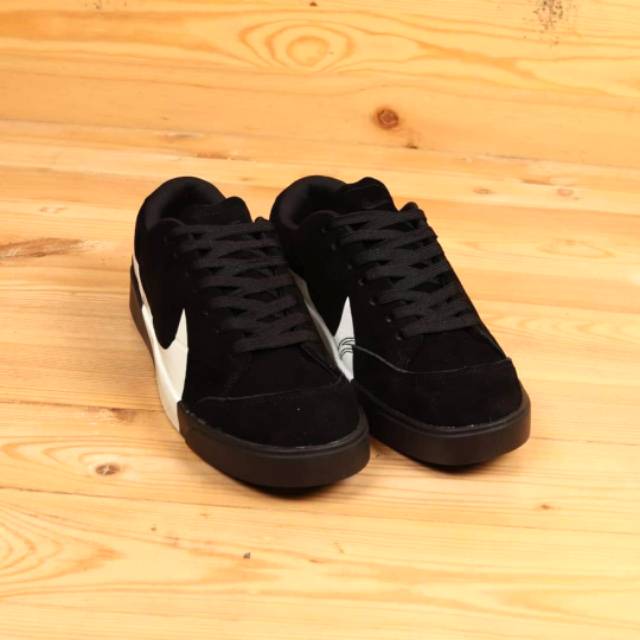 SEPATU COWO FASHION PRIA SEPATU NIKE BLAZER CITY LOW LX BLACK MIRROR 1:1 ORIGINAL BNIB + KAOS KAKI