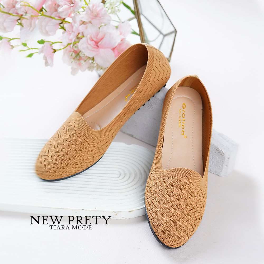 FLAT SHOES WANITA NEW PRETY [Rajut import]