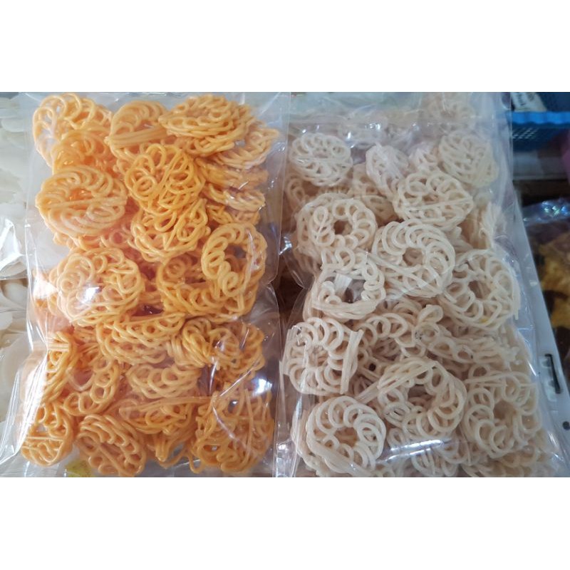 

Kerupuk Mamang mentah / Kerupuk Kampung / Kerupuk Seblak