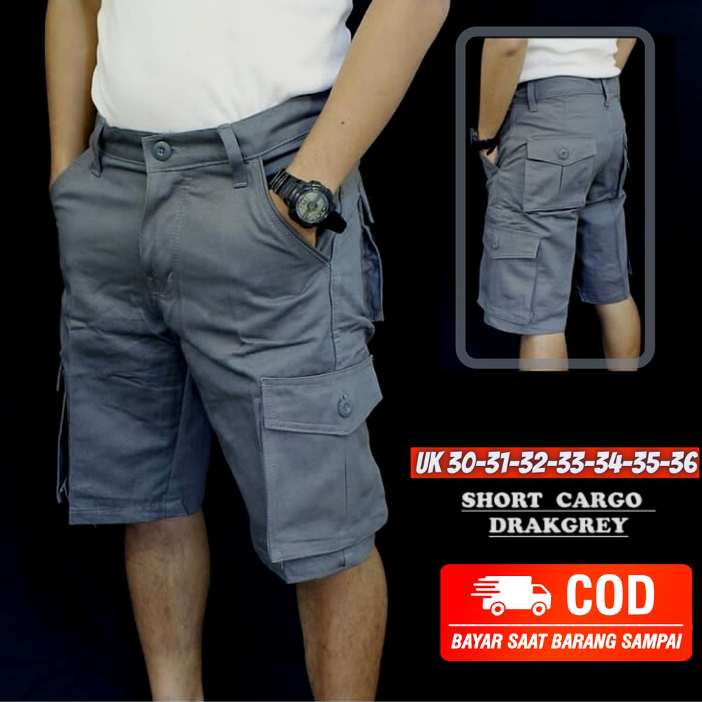 Celana Pendek Cargo Cardinal Hitam