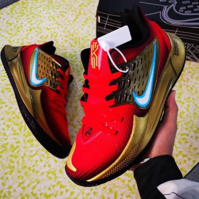 nike kyrie 2 iron man